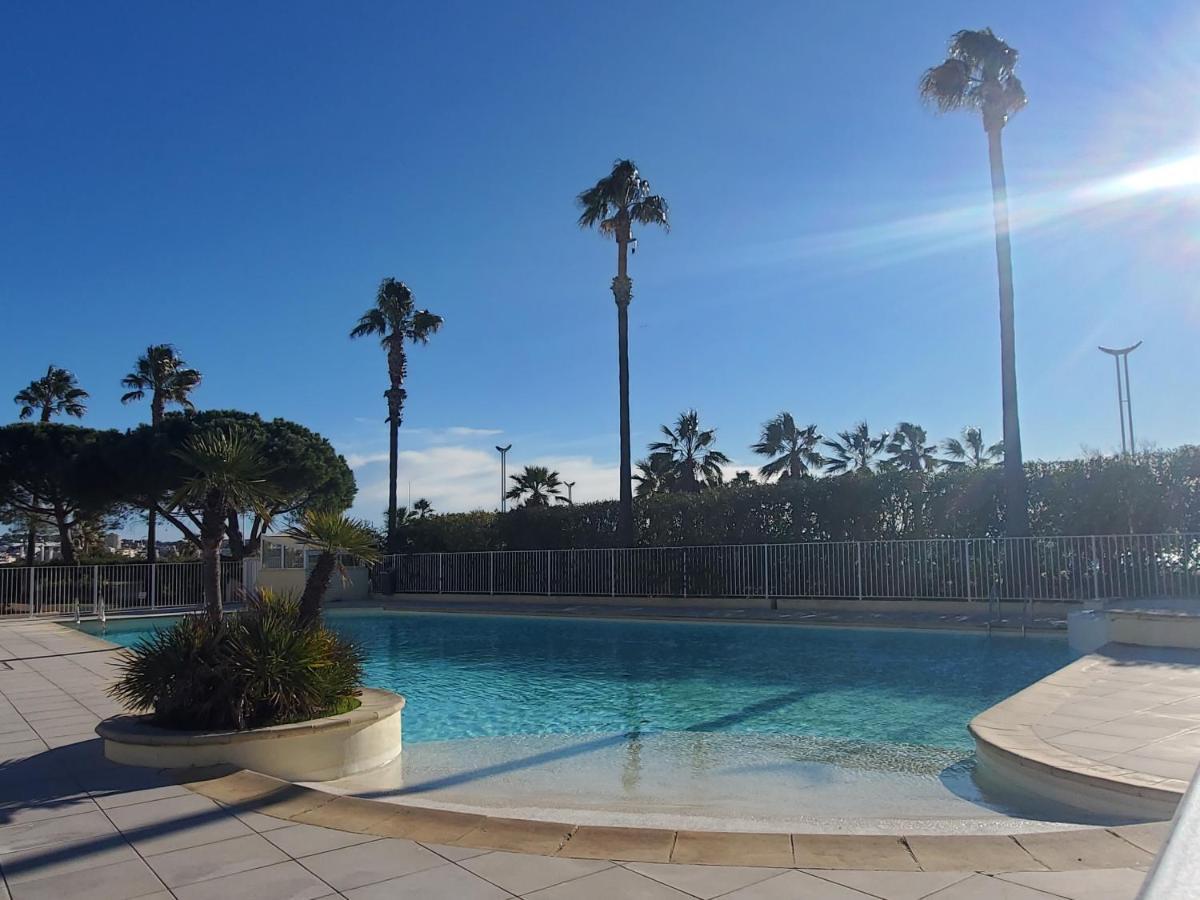 Cap Hermes Studio 31M2 Vue Port Climatise Piscine, เฟรฌูส ภายนอก รูปภาพ